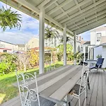 Rustic Getaway In Central Nola Location!