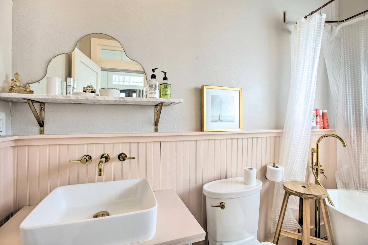 Rustic Getaway In Nola Location! * New Orleans